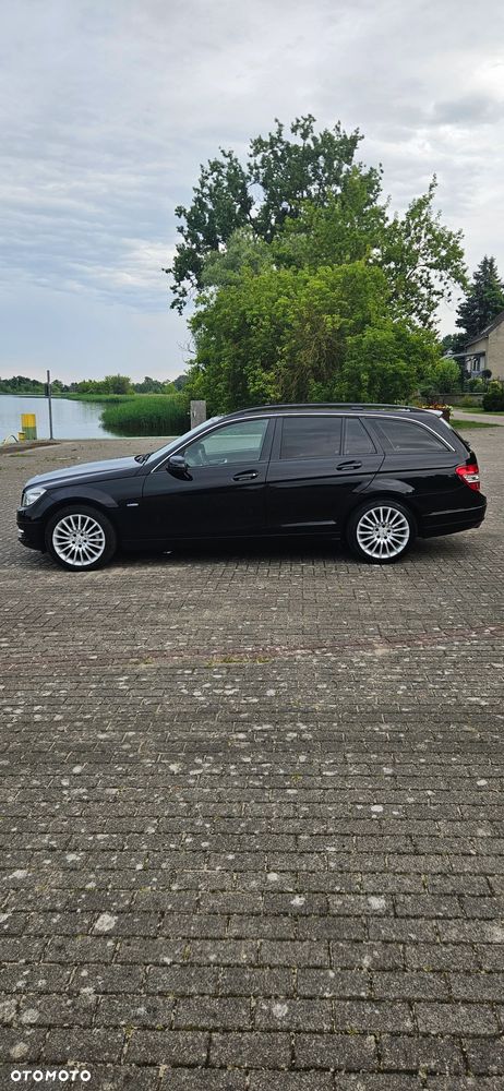 Mercedes-Benz Klasa C 180 CGI Automatik BlueEFFICIENCY - 10