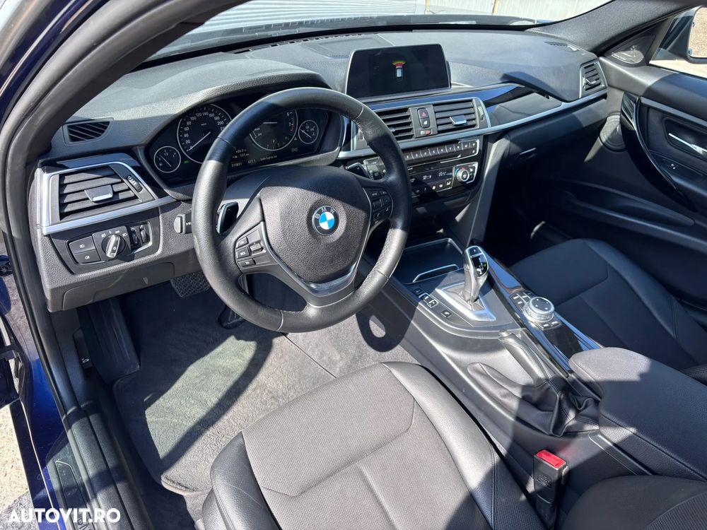 BMW Seria 3 320i Aut. Advantage - 18