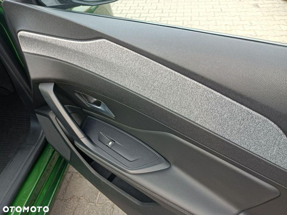 Peugeot 308 - 21