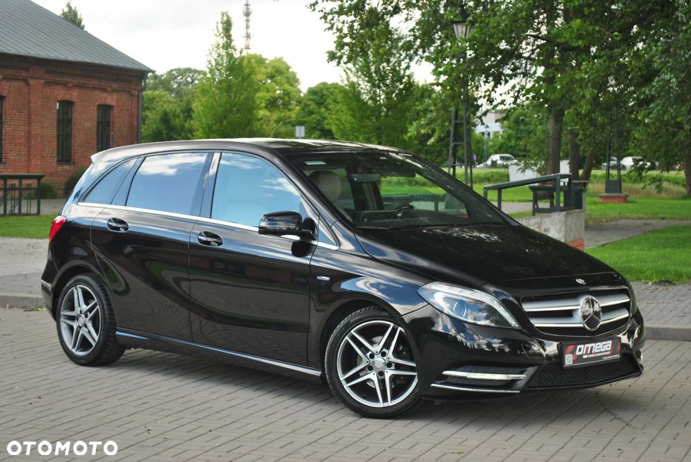 Mercedes-Benz Klasa B 180 (BlueEFFICIENCY) 7G-DCT - 5