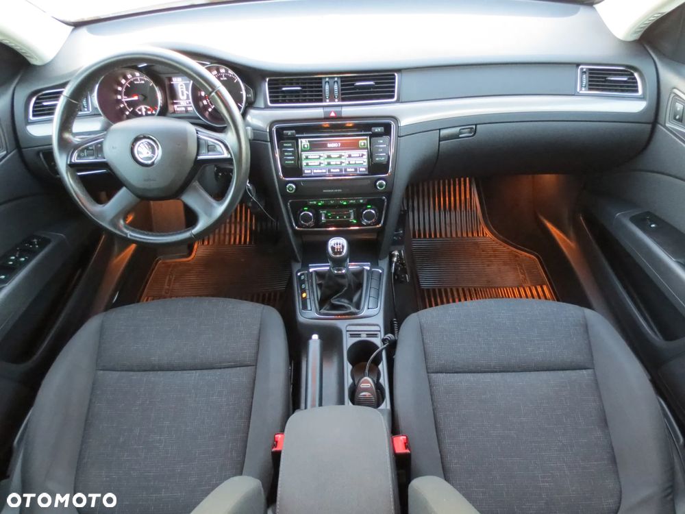 Skoda Superb - 17