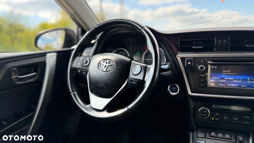 Toyota Auris - 26