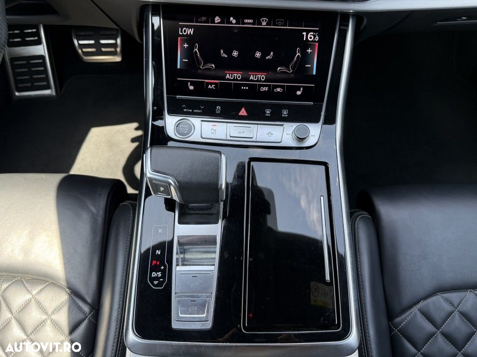 Audi Q8 60 TFSIe quattro tiptronic - 25