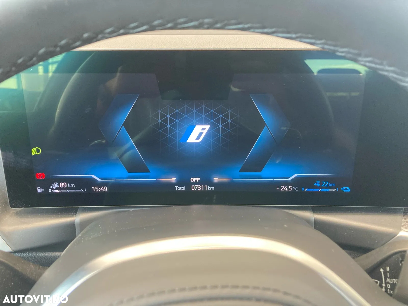BMW Seria 3 330e xDrive Aut. - 9
