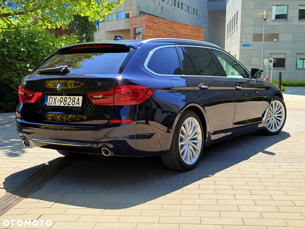 BMW Seria 5 520d Luxury Line - 4