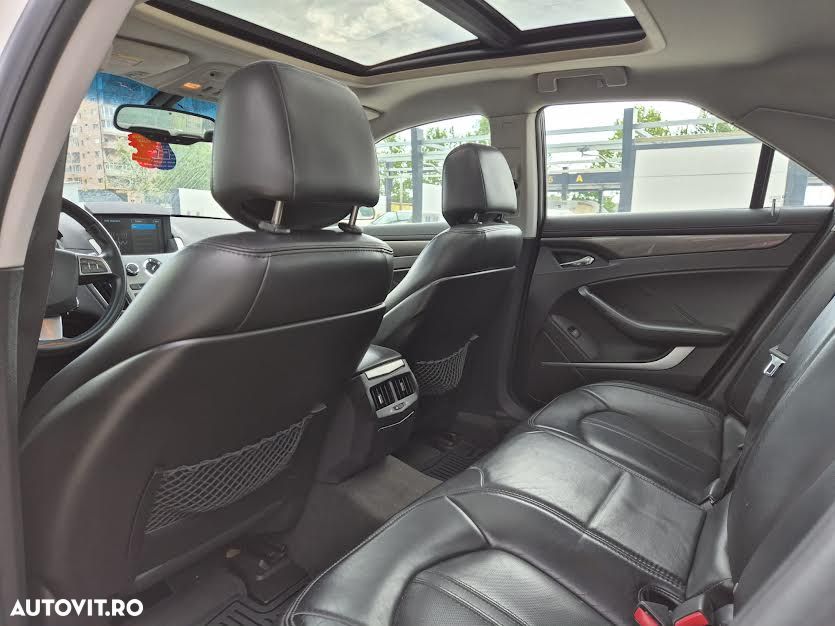 Cadillac CTS - 7