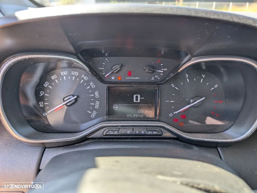 Citroën C3 Aircross 1.2 PureTech Shine - 8