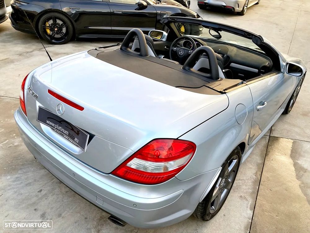 Mercedes-Benz SLK 350 Standard - 32
