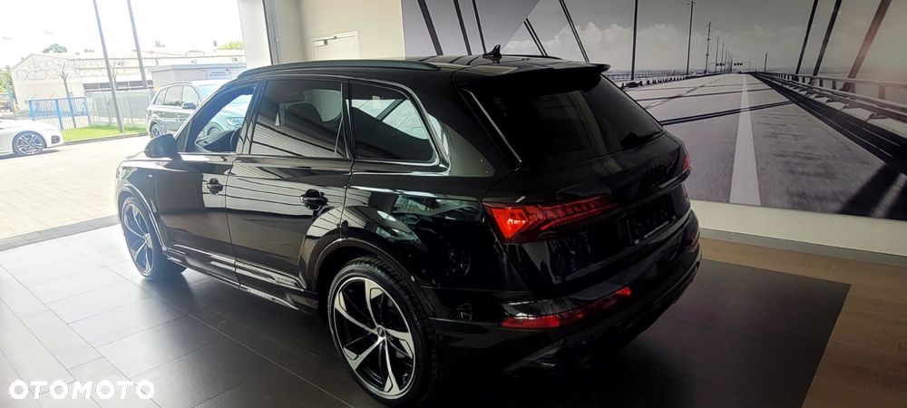 Audi Q7 - 4