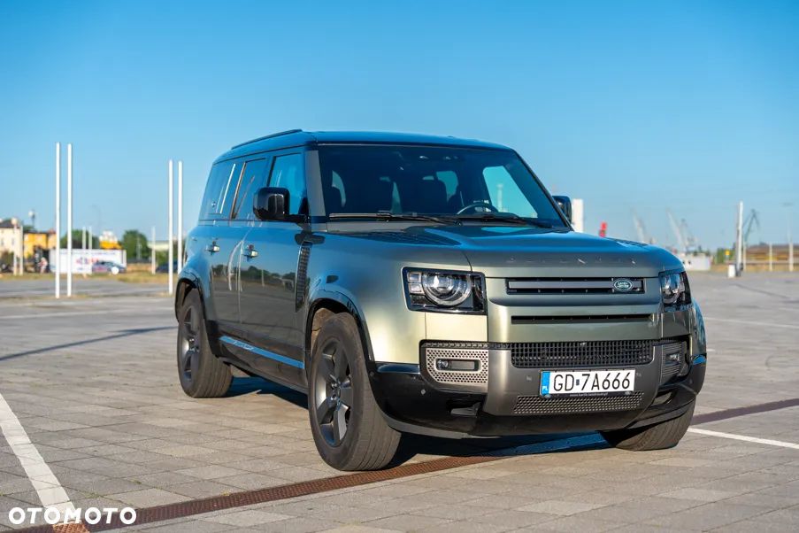 Land Rover Defender 3.0 D250 mHEV X-Dynamic SE - 1