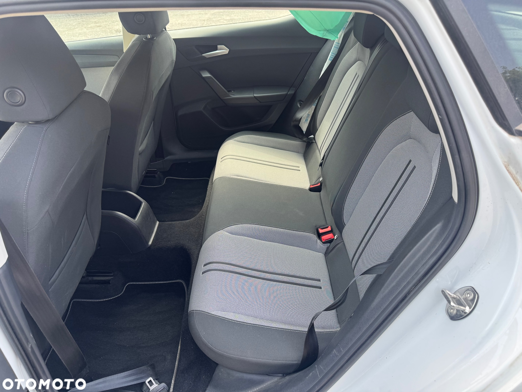 Seat Leon 2.0 TDI DPF Start&Stop DSG XCELLENCE - 20