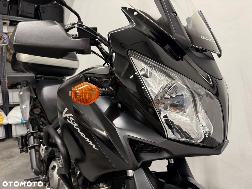 Suzuki V-STROM - 31