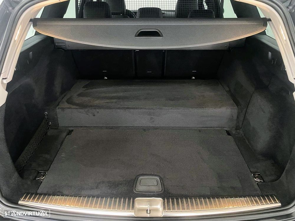 Mercedes-Benz E 300 de Avantgarde - 8