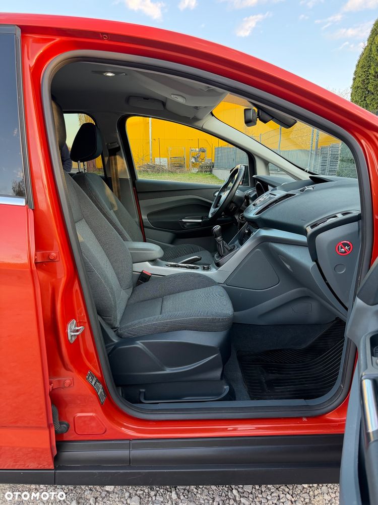 Ford C-MAX 1.6 Ti-VCT Titanium - 28