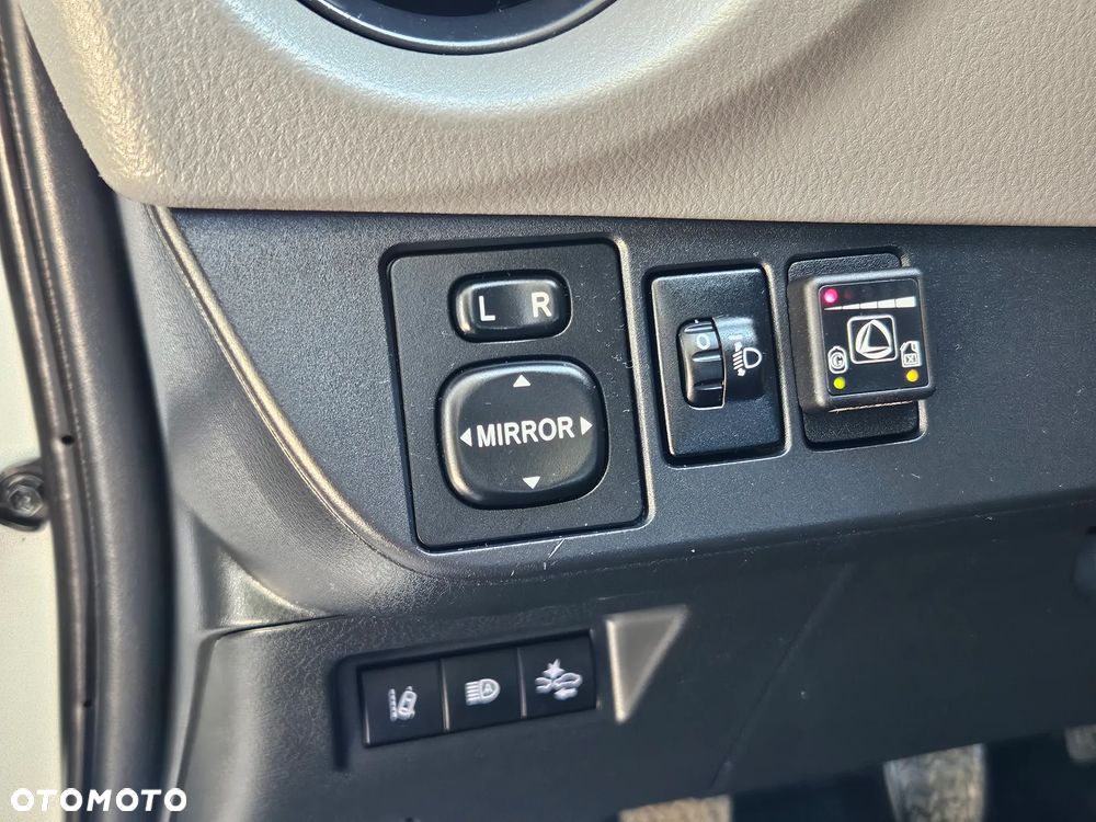 Toyota Yaris 1.0 Active - 14