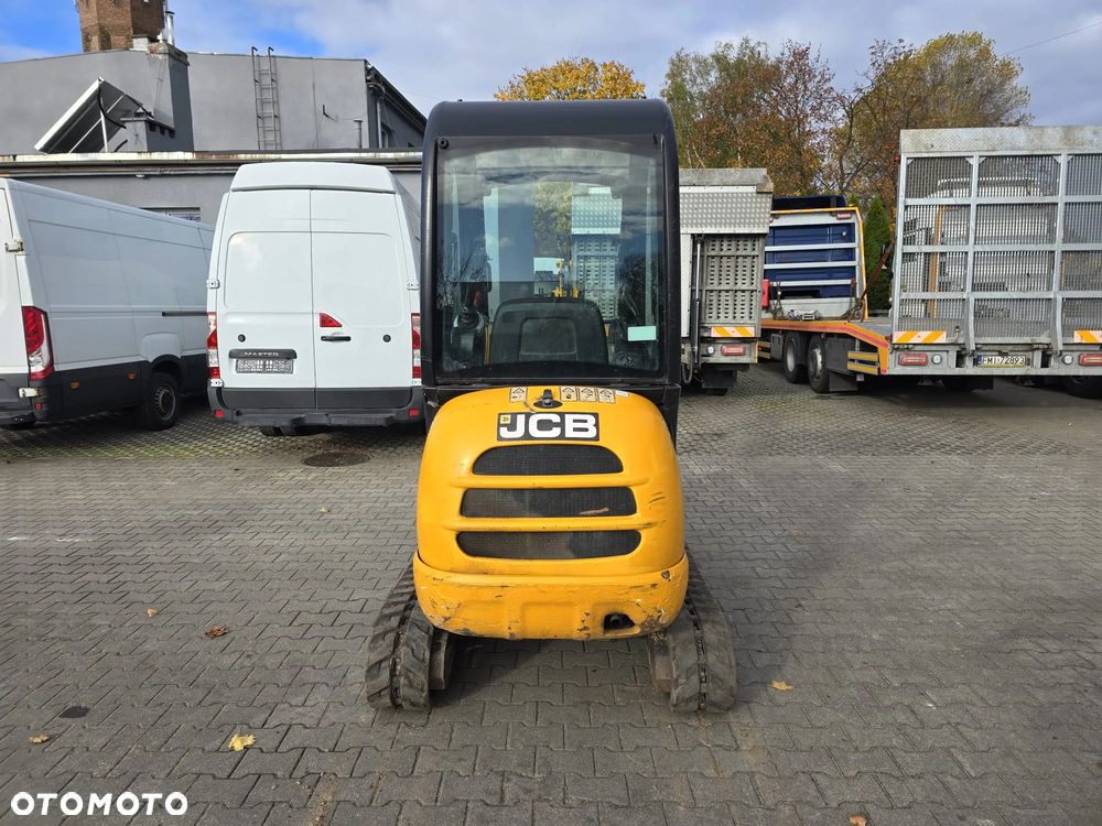 JCB 8018 - 6