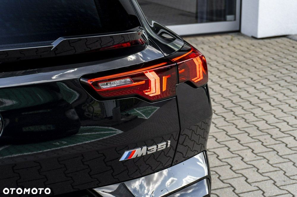 BMW X2 - 16