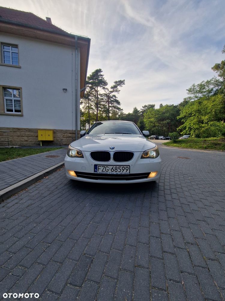 BMW Seria 5 520i Edition Exclusive - 16