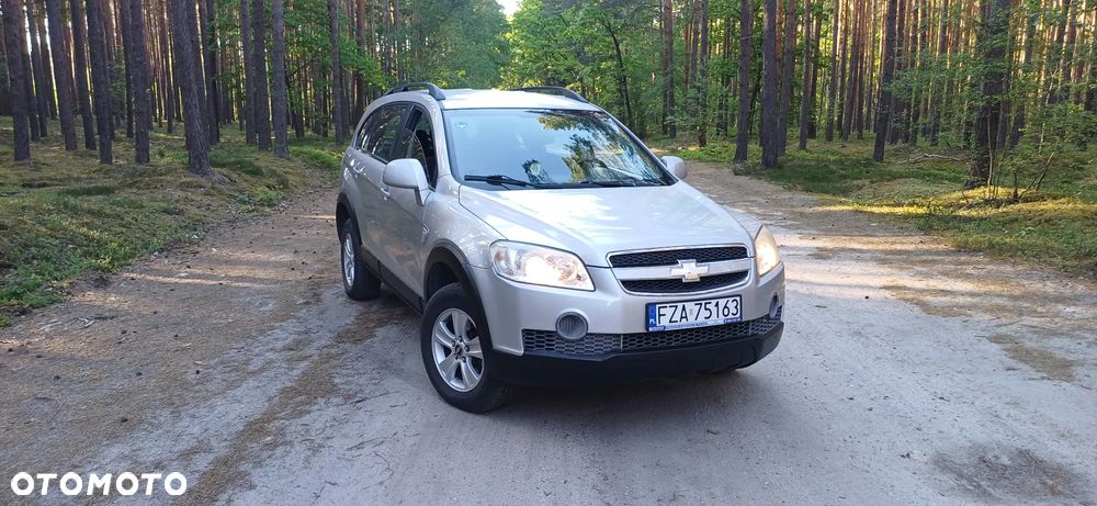 Chevrolet Captiva 2.4 LS 5os - 1
