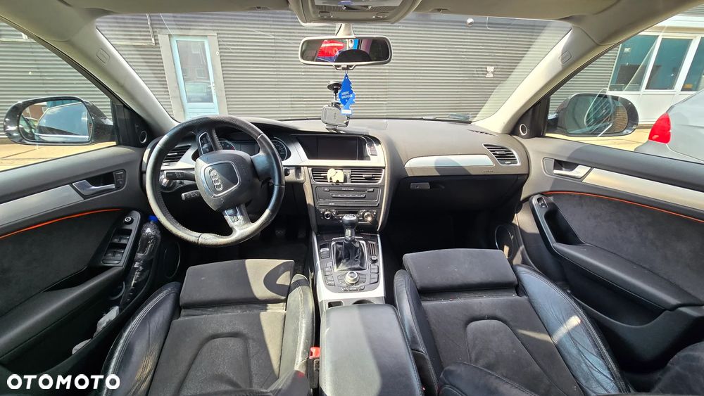 Audi A4 Avant - 6