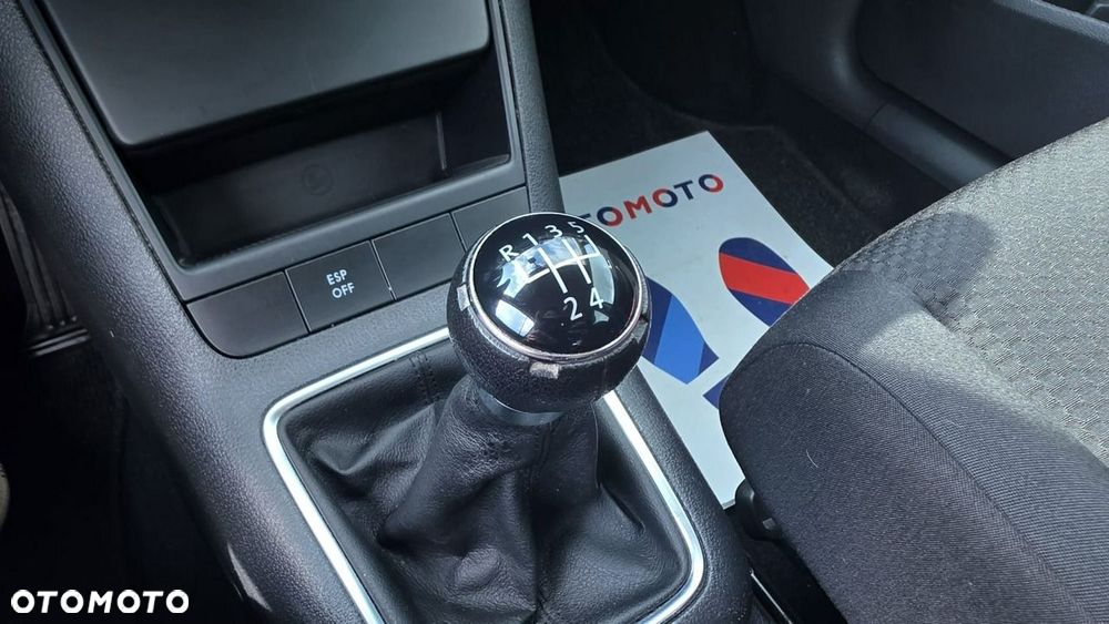 Volkswagen Golf Plus - 19