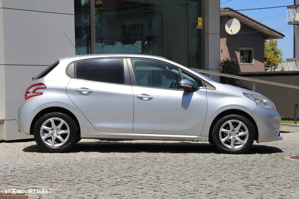 Peugeot 208 1.2 VTi Active - 2