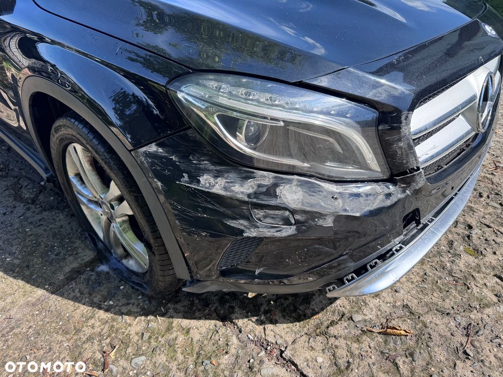 Mercedes-Benz GLA 220 d 4Matic 7G-DCT StreetStyle - 31
