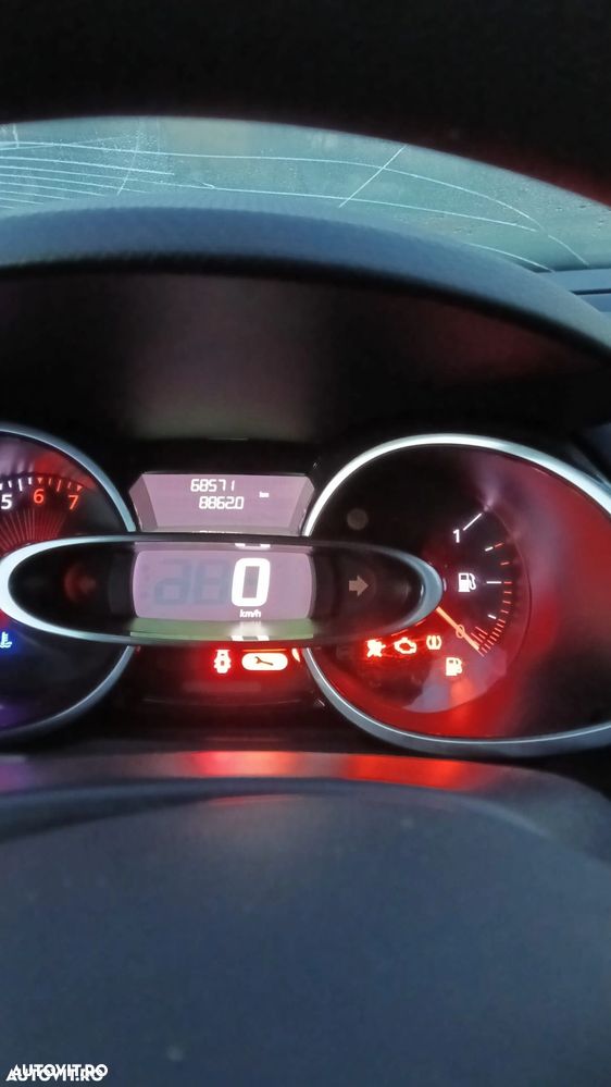 Renault Clio 1.2 16V 75 Business - 9