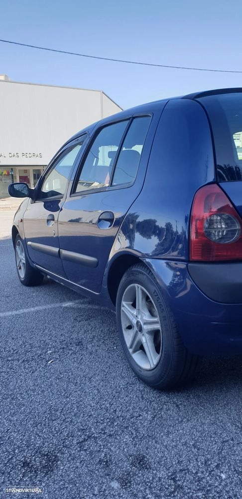 Renault Clio 1.5 dCi Authentique - 5