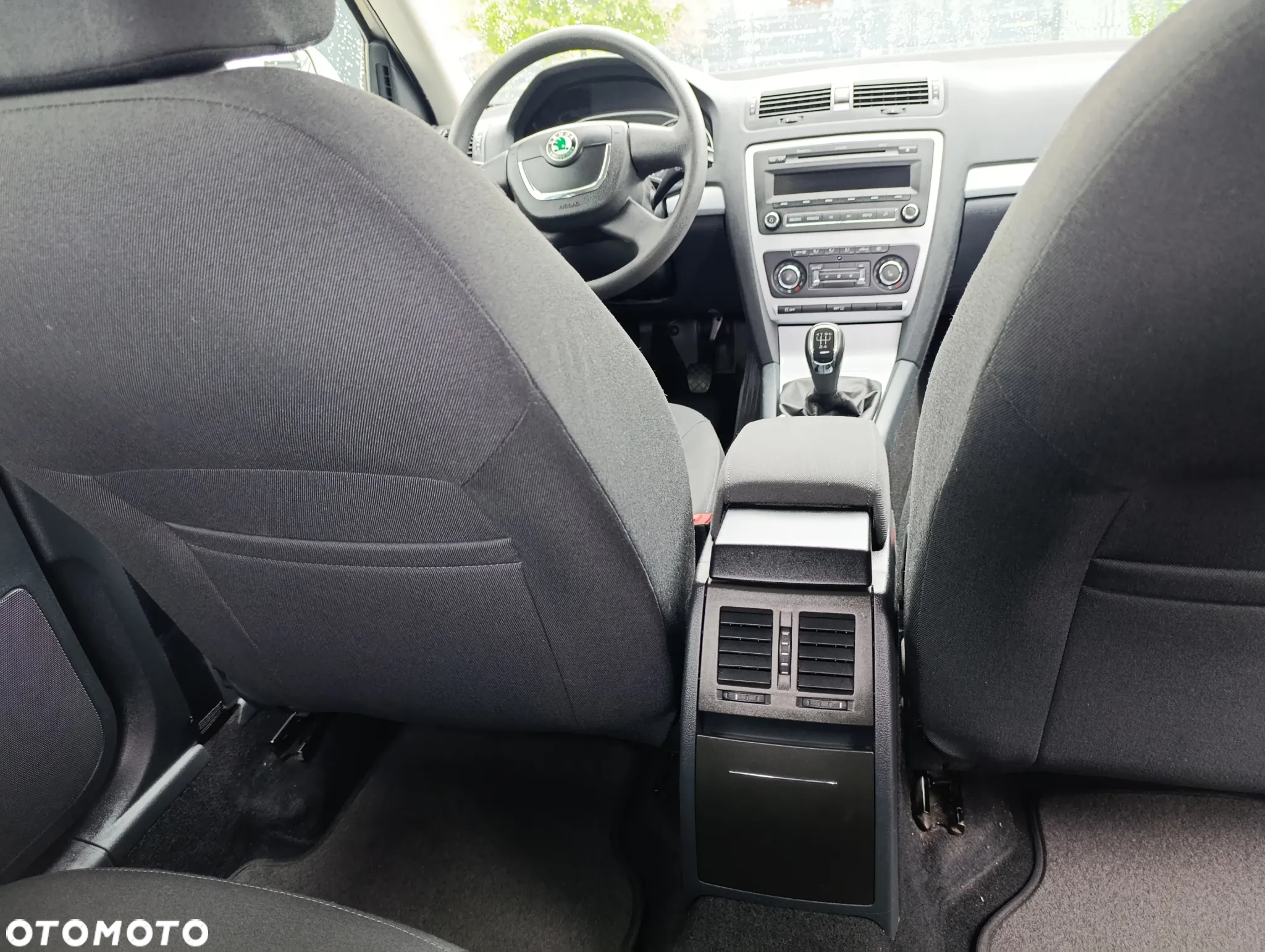 Skoda Octavia 1.6 Family - 9