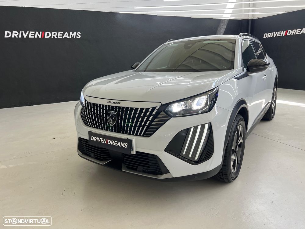 Peugeot 2008 1.2 PureTech Allure Pack EAT8 - 4