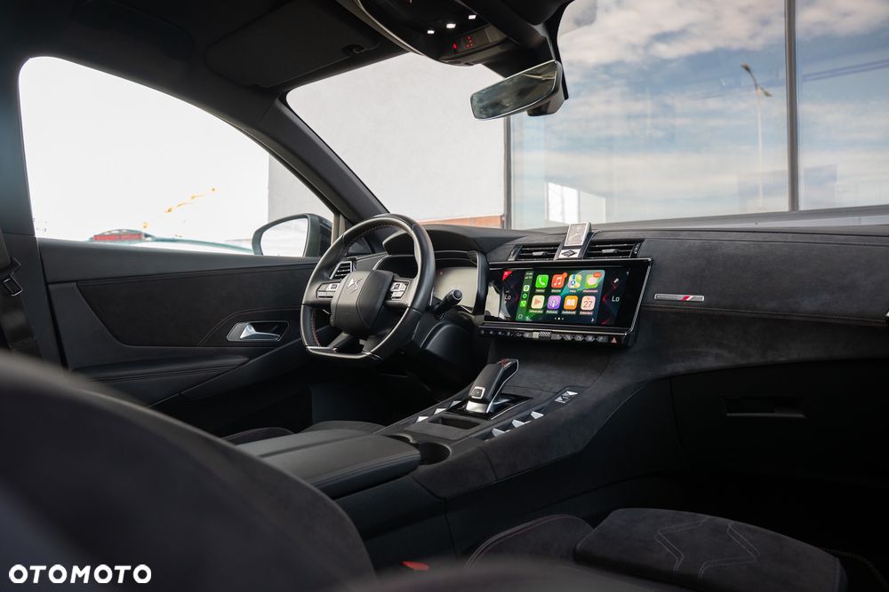 DS Automobiles DS 7 Crossback 1.6 PureTech Performance Line + - 26