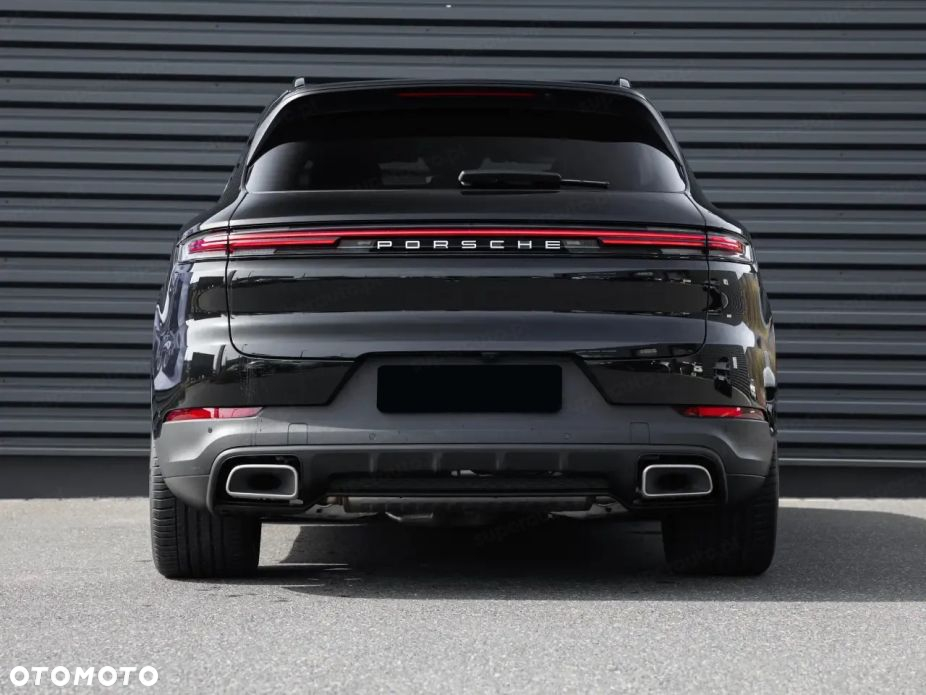 Porsche Cayenne - 4