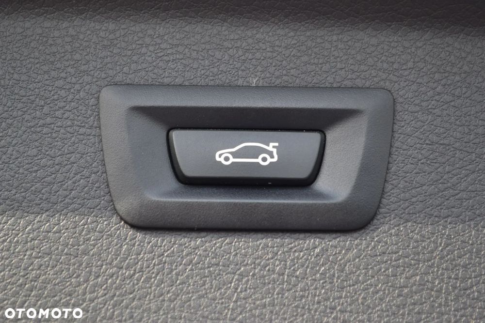 BMW Seria 2 218i GPF Advantage - 21