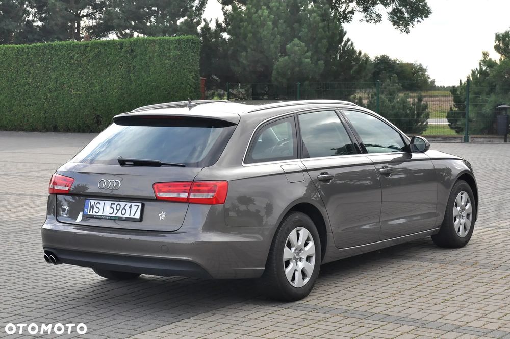 Audi A6 Avant - 14