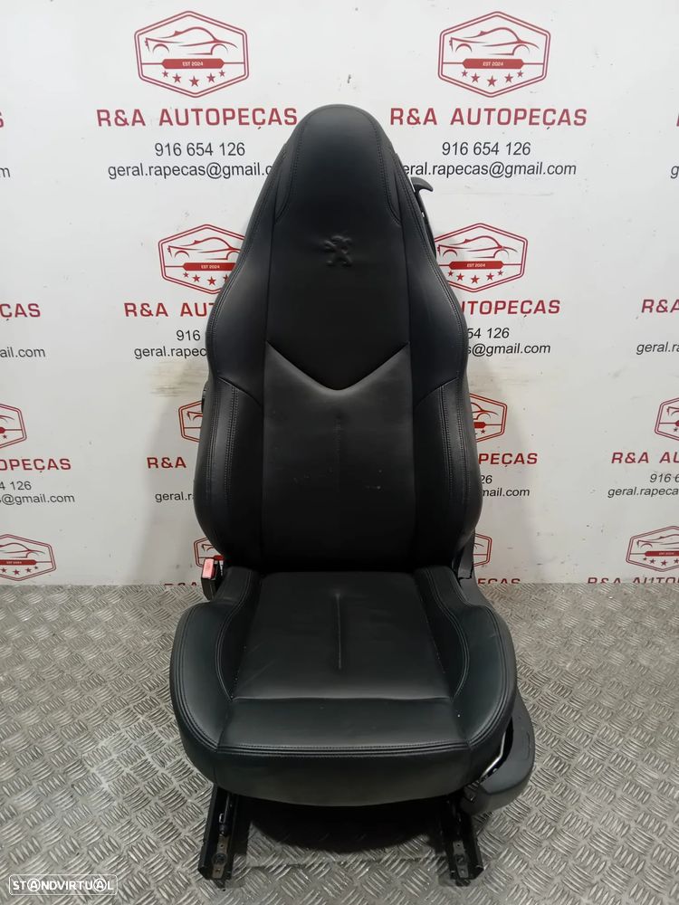 Conjunto de Bancos Peugeot RCZ Em Pele - 3