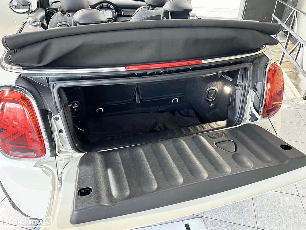 MINI Cabrio One Classic - 31