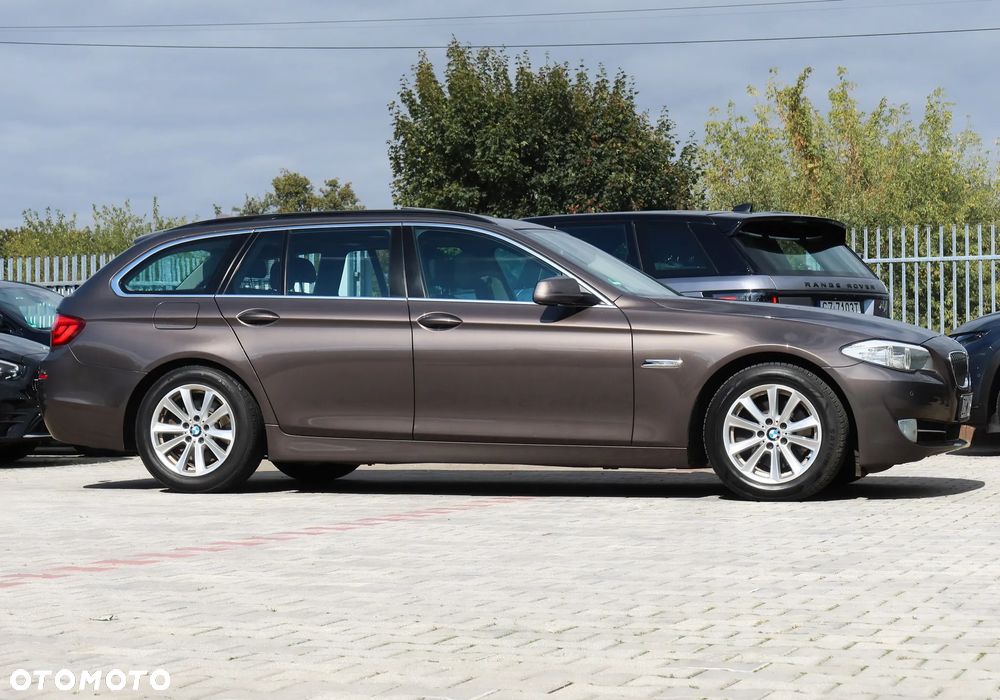 BMW Seria 5 520d Touring - 5