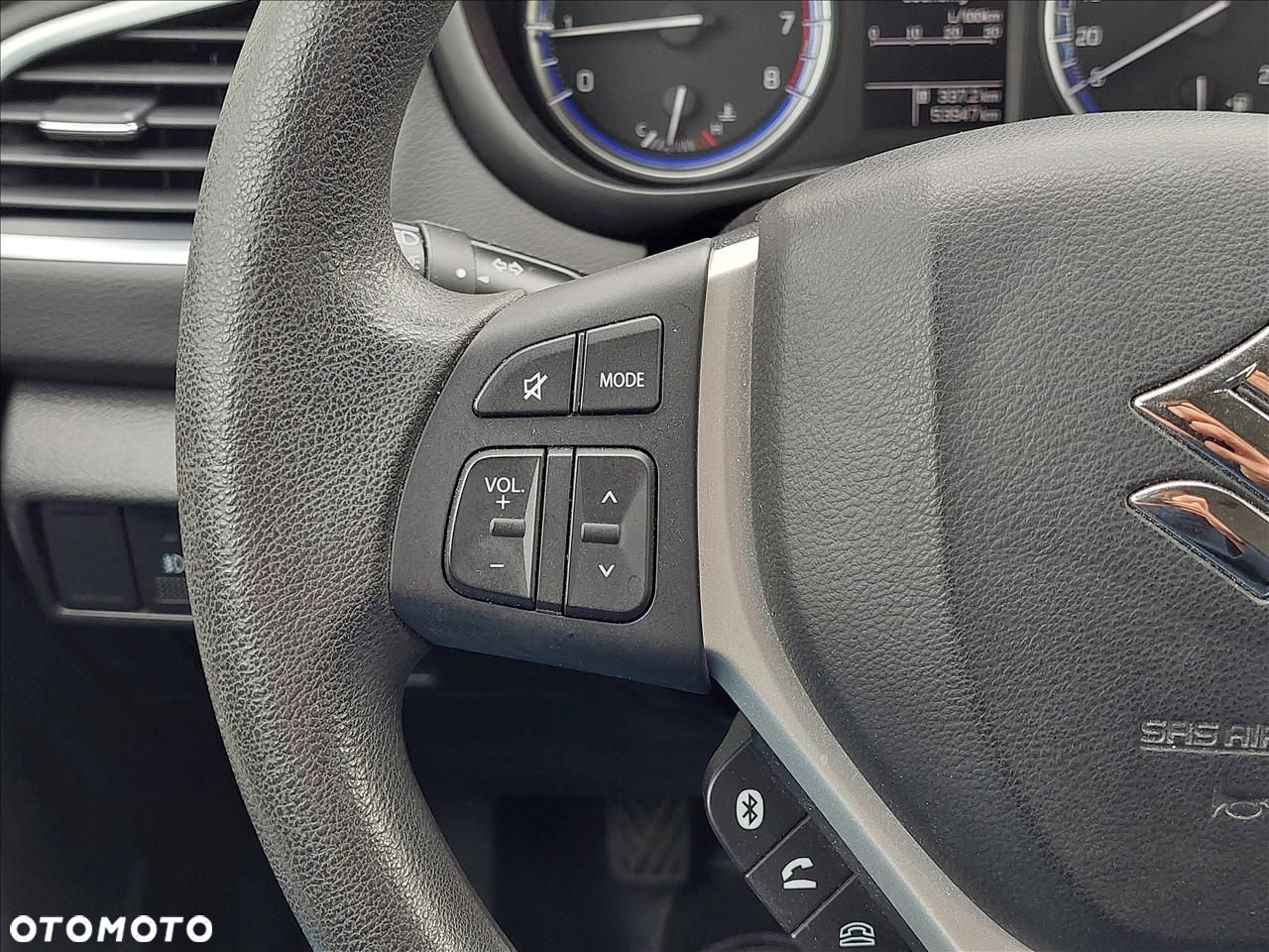 Suzuki SX4 S-Cross - 13