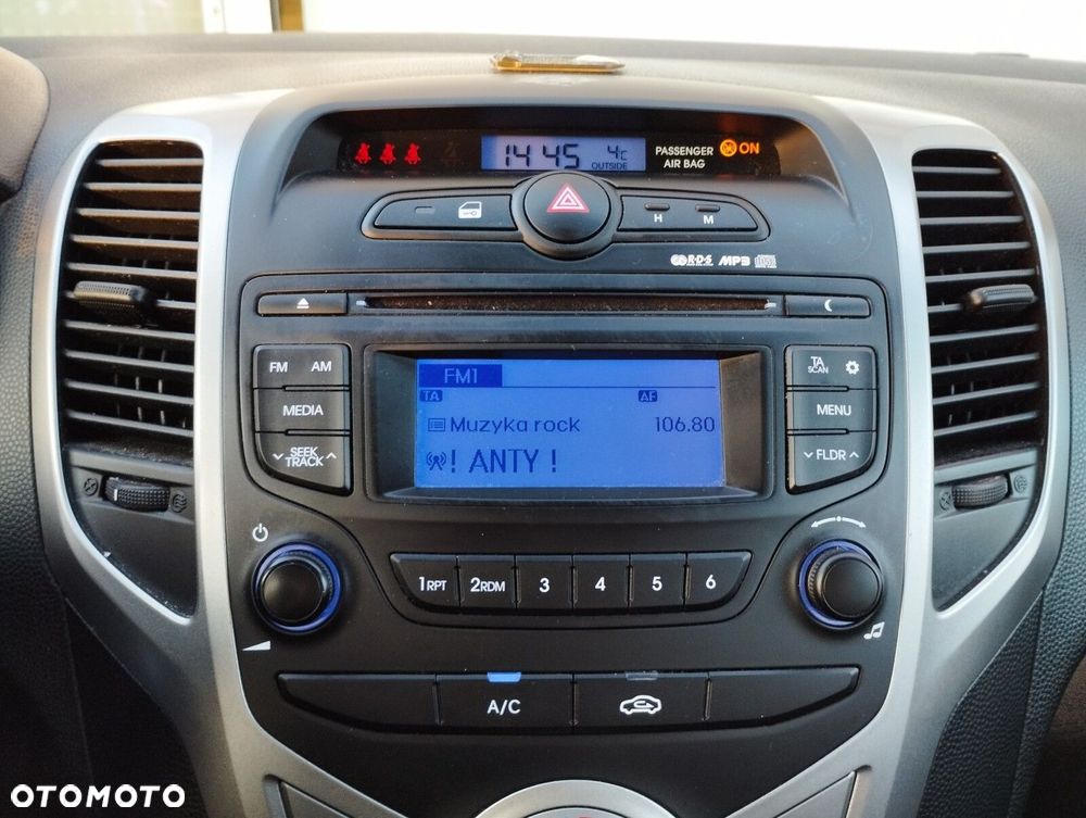 Hyundai ix20 1.6 BlueDrive Classic + - 5