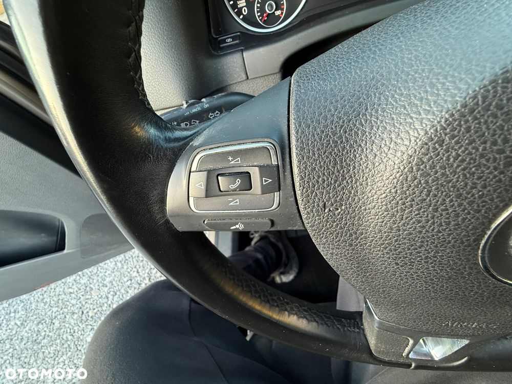 Volkswagen Tiguan 2.0 TDI DPF BlueMotion Technology Exclusive - 24