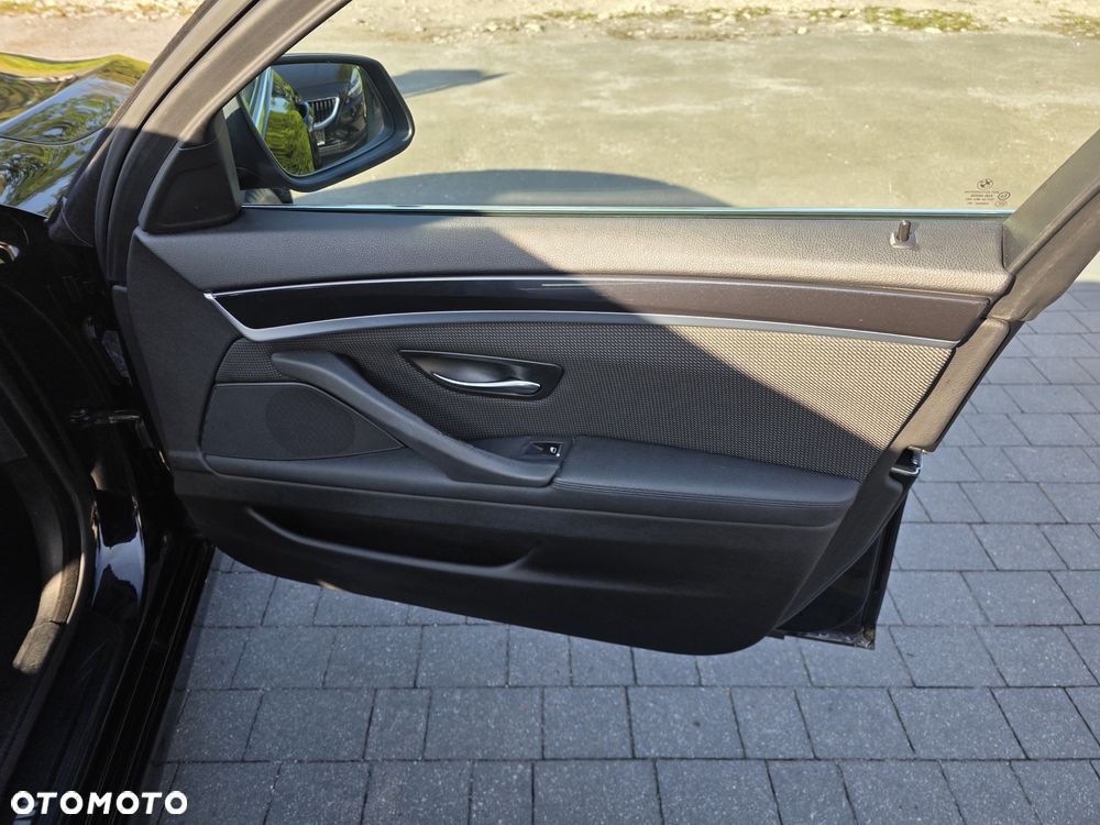 BMW Seria 5 520d Modern Line - 17
