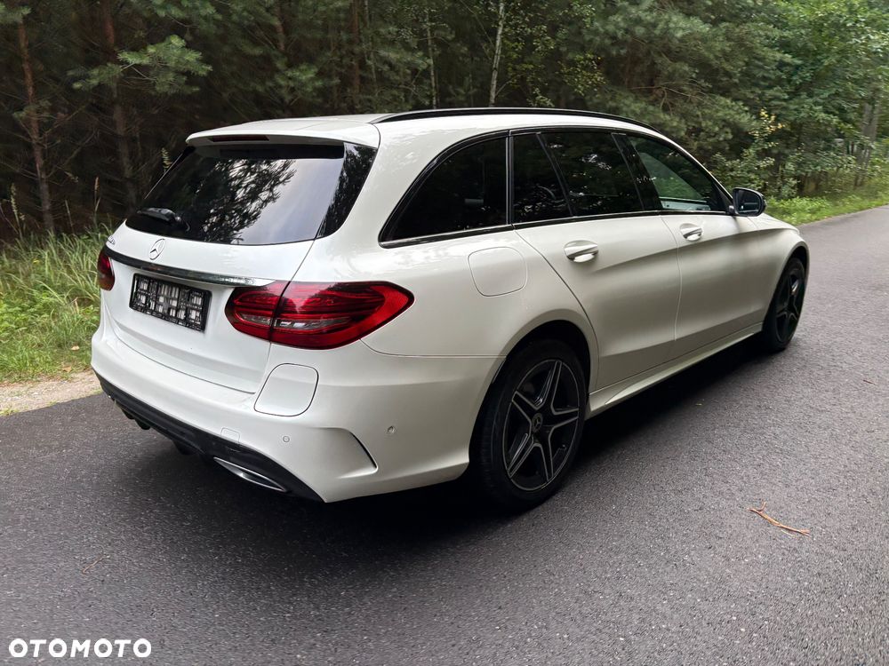 Mercedes-Benz Klasa C 300 de 9G-TRONIC - 3