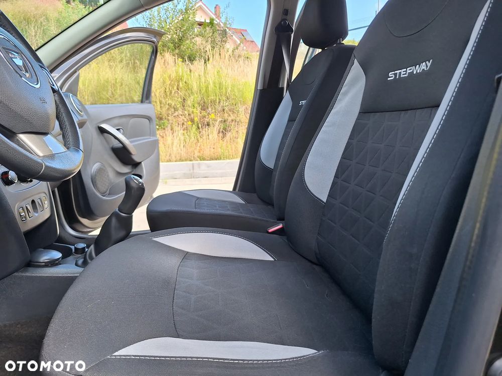 Dacia Sandero Stepway 0.9 TCe Ambiance S&S EU6 - 15