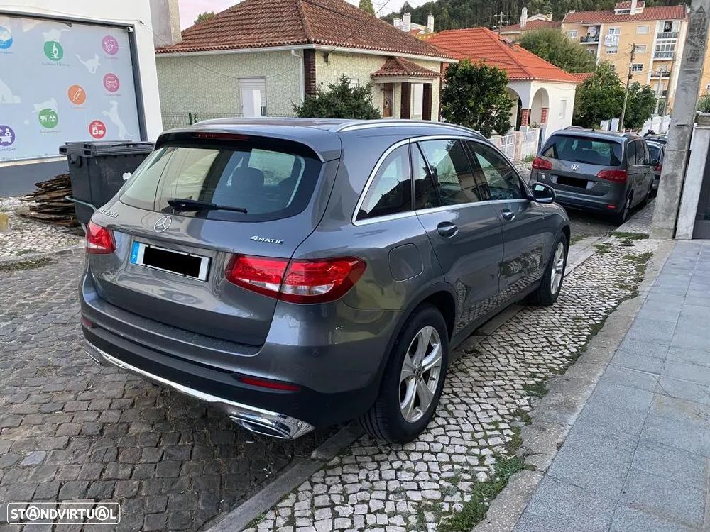 Mercedes-Benz GLC 220 d 4Matic 9G-TRONIC Exclusive - 3