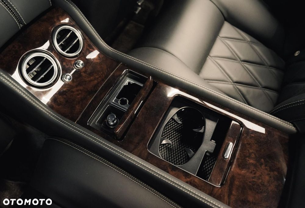 Bentley Continental GT - 34