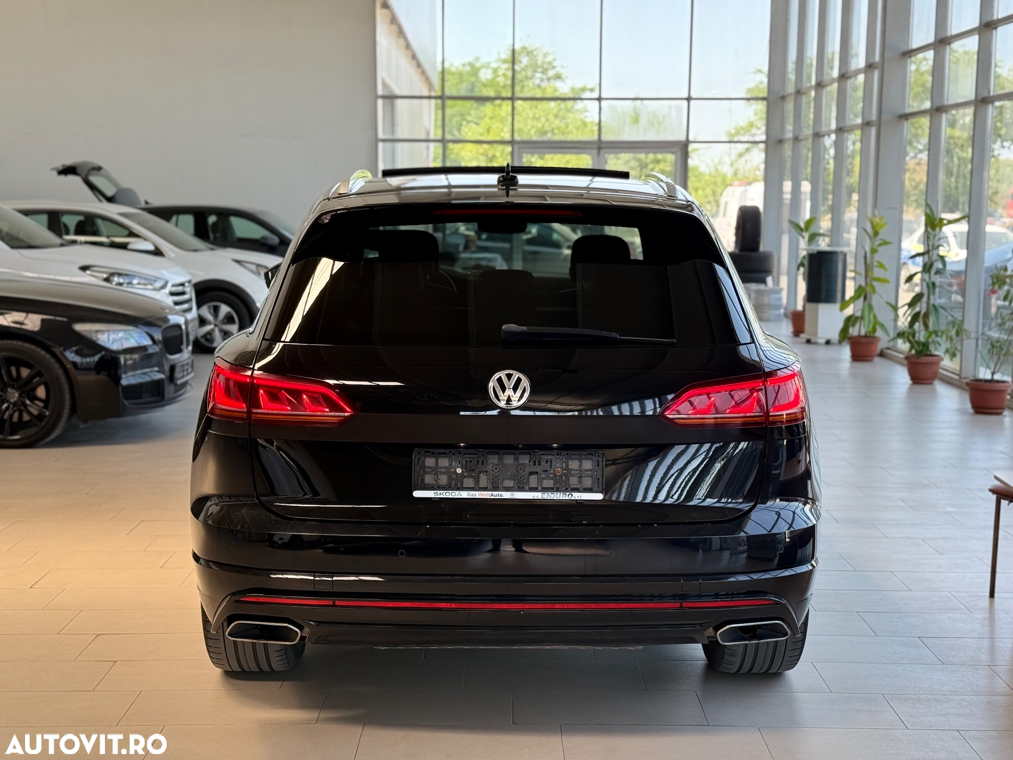 Volkswagen Touareg 3.0 V6 TDI 4Motion DPF Automatik R-Line - 10