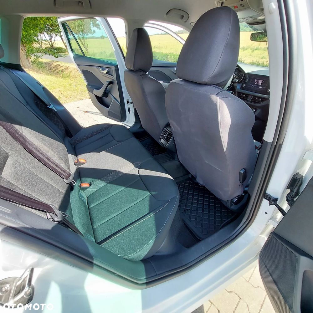 Skoda Kamiq 1.5 TSI Ambition - 4