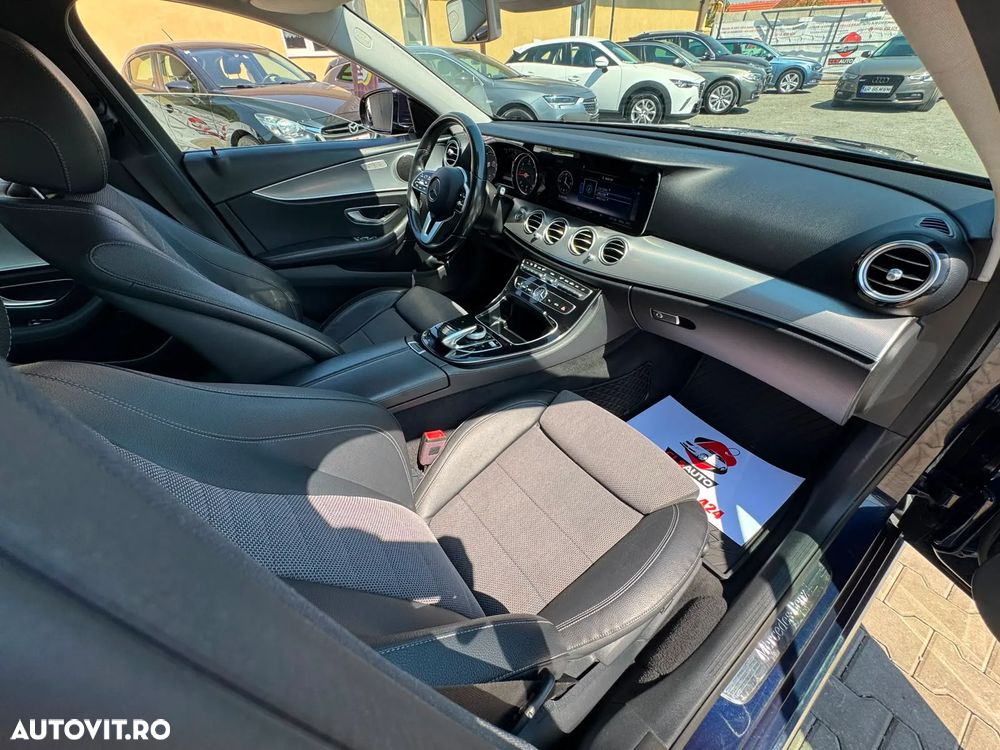 Mercedes-Benz E - 17
