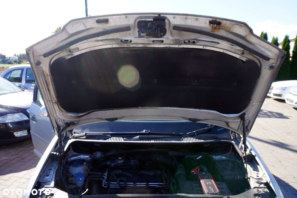 MASKA ZDERZAK BŁOTNIKI LAMPY TOURAN I 1T LA7W  VOLKSWAGEN 2003-2006 SREBRNY PRZÓD KOMPLETNY - 22